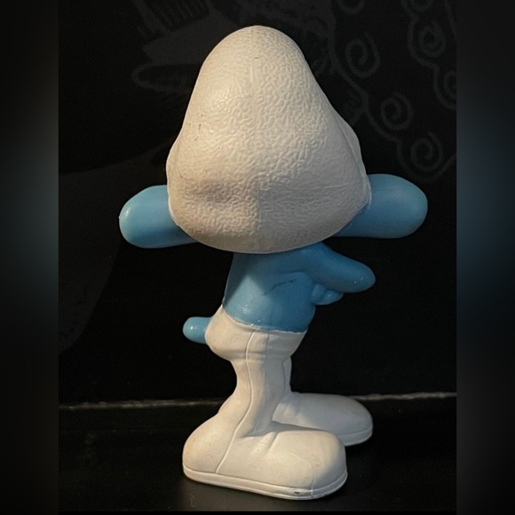 2011 McDonalds The Smurfs Grouchy Smurf Figure - Picture 3 of 6